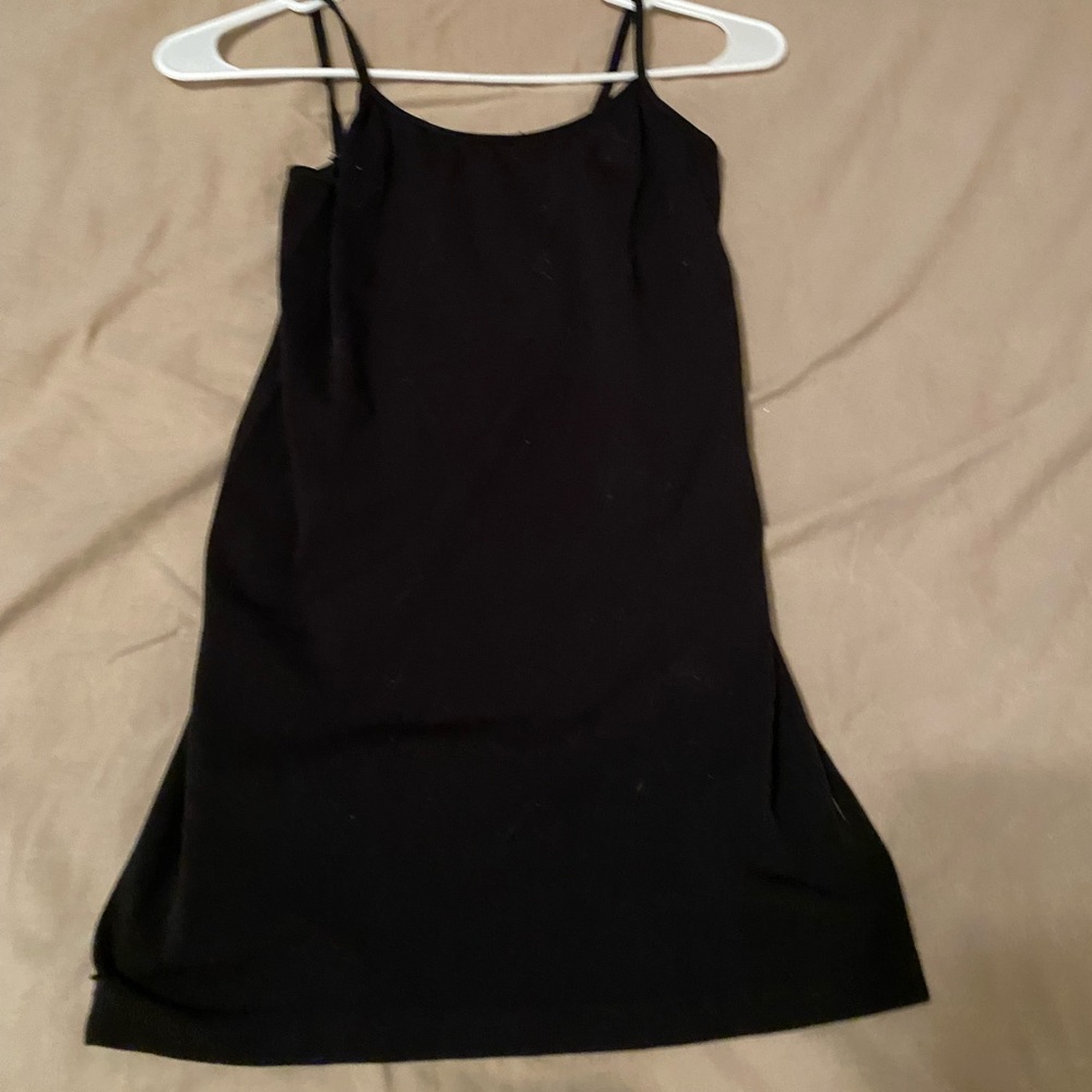 black tank top
